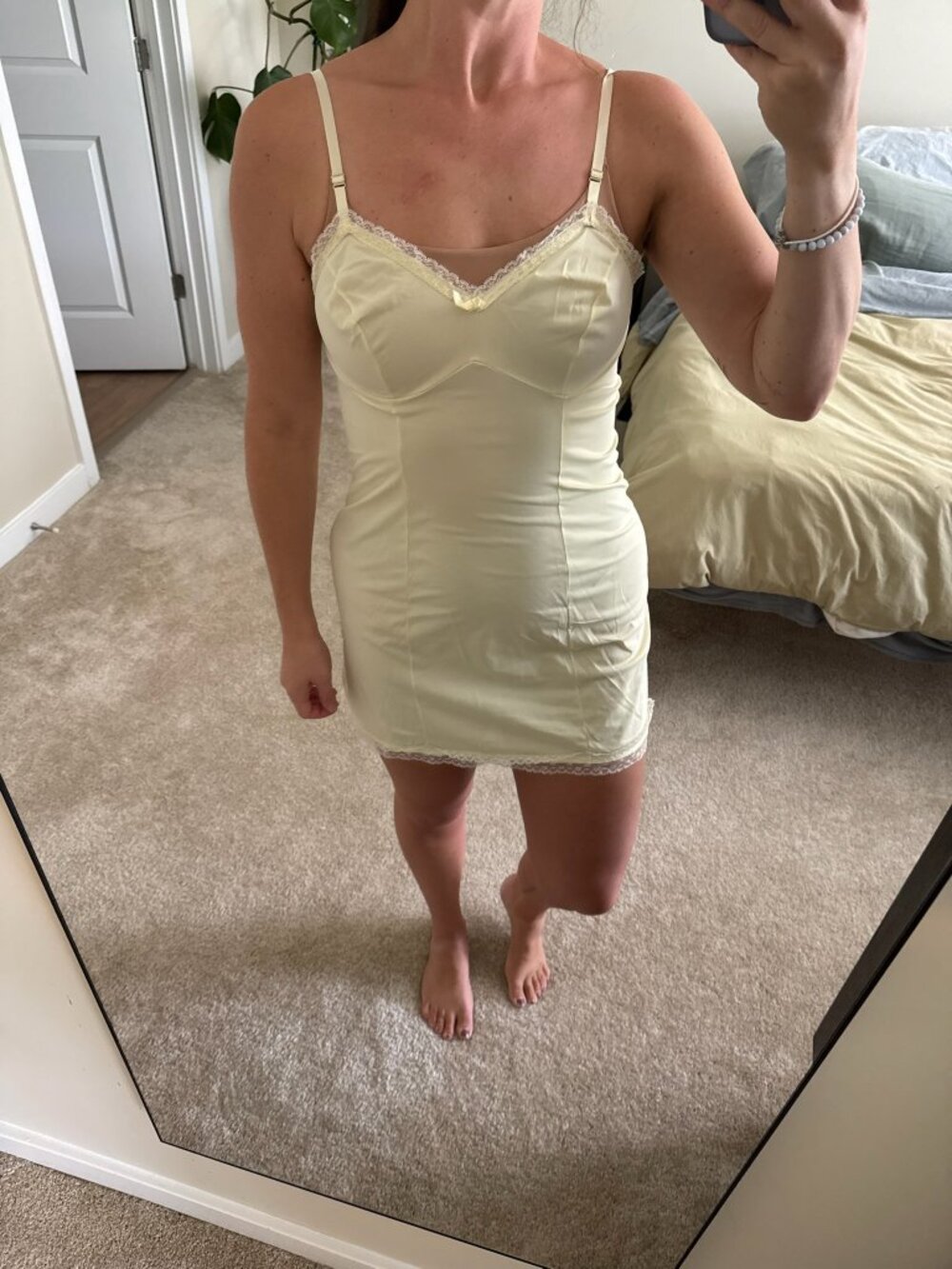 Vintage Van Raalte Pale Butter Yellow Slip Dress Small